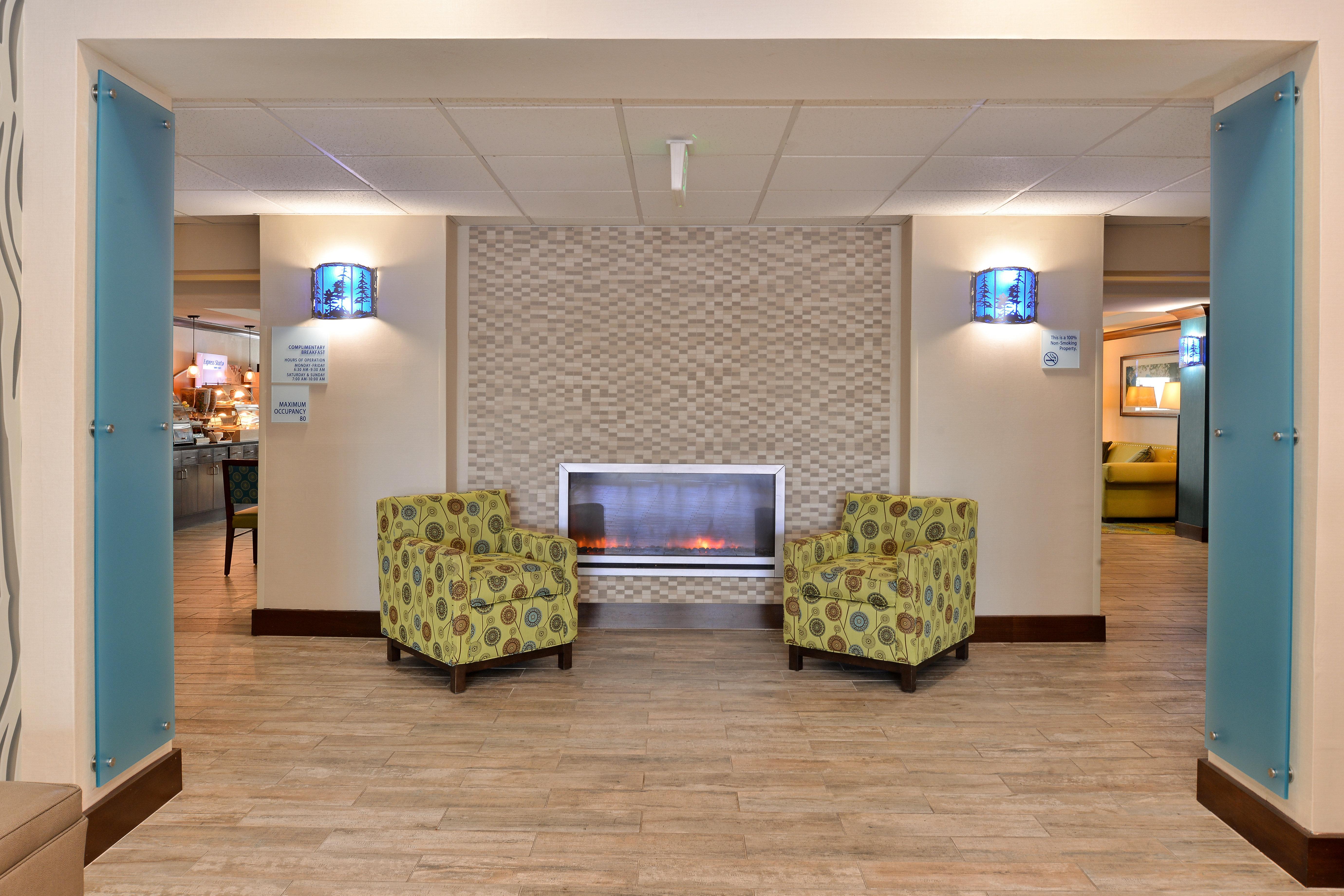 Holiday Inn Express Fresno River Park Highway 41 By Ihg Exterior foto
