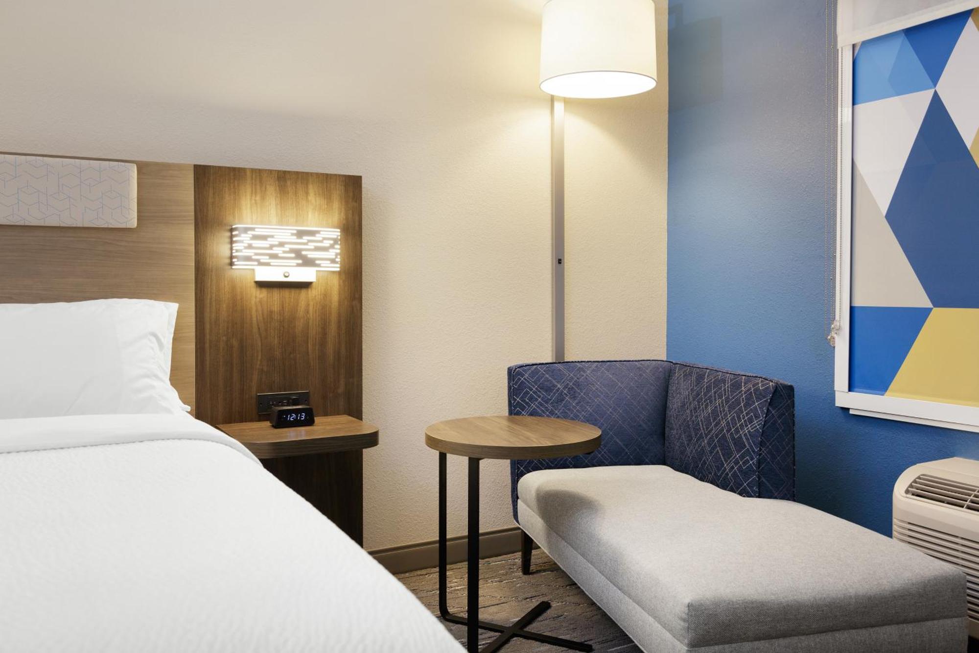 Holiday Inn Express Fresno River Park Highway 41 By Ihg Exterior foto